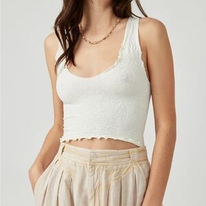 Free People Intimately Here For You Seamless Lettuce Trimmed Cropped Cami XS/S